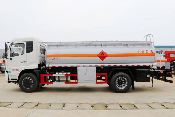 Dongfeng Oil Tank Truck